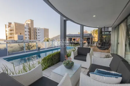 Casa com 5 Quartos à venda, 504m² no João Paulo, Florianópolis