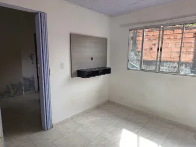 Casa com 1 Quarto para alugar, 40m² no Vila Guarani (Z Sul), São Paulo