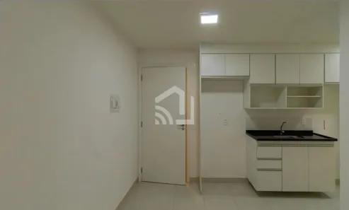 Apartamento com 2 Quartos para alugar, 33m² no Parque Industrial Tomas Edson, São Paulo