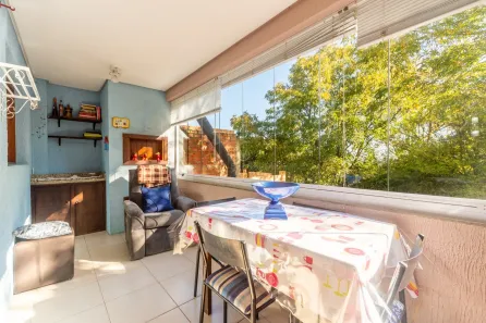 Casa com 3 Quartos à venda, 231m² no Ipanema, Porto Alegre