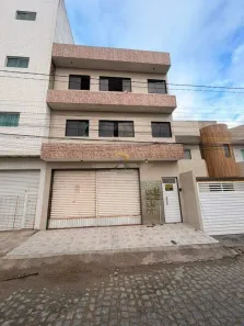 Apartamento com 2 Quartos para alugar, 75m² no Caiuca, Caruaru