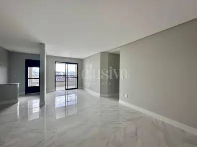 Apartamento com 3 Quartos à venda, 117m² no Campinas, São José