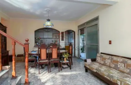 Sobrado com 3 Quartos à venda, 220m² no Vila Canero, São Paulo