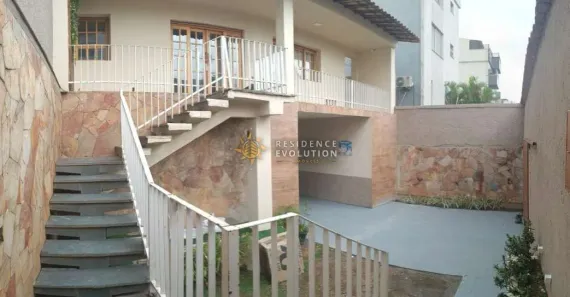 Casa com 3 Quartos à venda, 166m² no Jardim América, Belo Horizonte