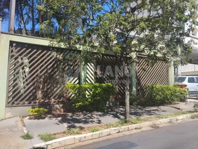 Casa com 3 Quartos à venda, 212m² no Centro, São Carlos