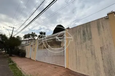 Casa com 4 Quartos à venda, 500m² no Centro, Marília