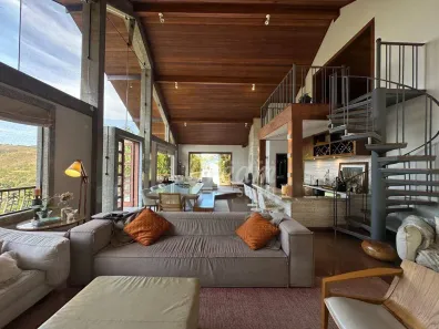 Casa de Condomínio com 6 Quartos à venda, 436m² no Albuquerque, Teresópolis