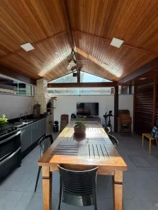 Casa de Condomínio com 3 Quartos à venda, 224m² no Colina de Laranjeiras, Serra