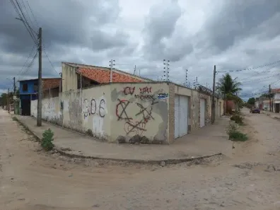 Casa com 2 Quartos à venda, 178m² no Cajueiro da Malhada, Horizonte