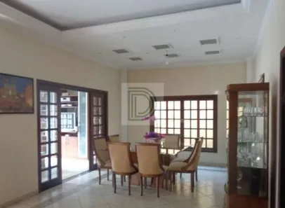 Sobrado com 4 Quartos à venda, 400m² no Cidade São Francisco, São Paulo