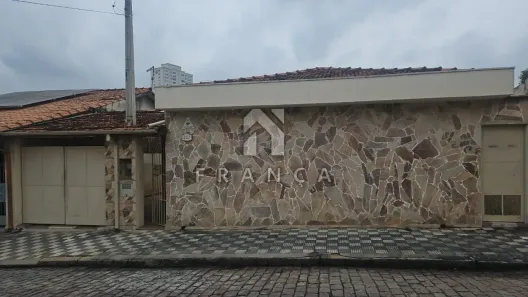 Casa com 3 Quartos à venda, 209m² no Centro, Jacareí