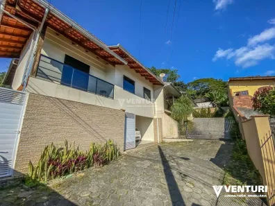 Casa com 5 Quartos à venda, 206m² no Água Verde, Blumenau