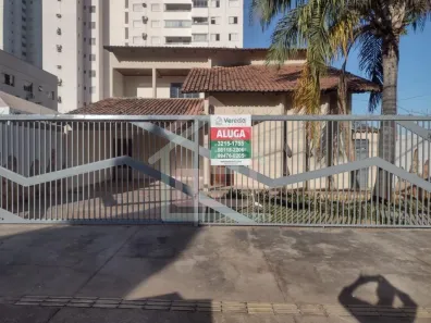 com 3 Quartos para alugar, 241m² no Parque Amazônia, Goiânia