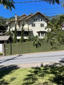 Casa com 4 Quartos para alugar, 414m² no Independência, Petrópolis