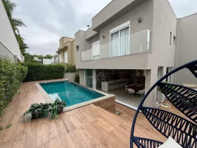 Casa de Condomínio com 4 Quartos à venda, 333m² no Alphaville, Santana de Parnaíba