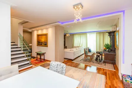 Casa com 3 Quartos à venda, 320m² no Planalto Paulista, São Paulo