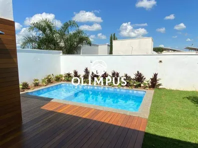 Casa de Condomínio com 4 Quartos para alugar, 288m² no Shopping Park, Uberlândia
