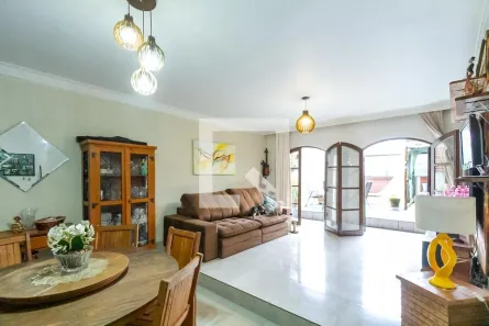 Casa com 3 Quartos à venda, 220m² no Nova Petrópolis, São Bernardo do Campo