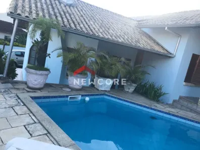 Casa de Condomínio com 4 Quartos à venda, 320m² no Praia Comprida, São José