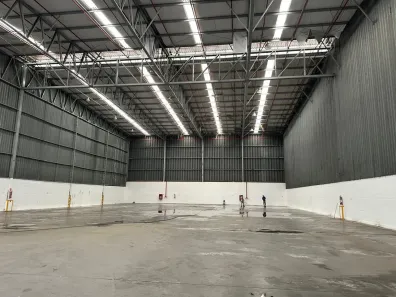 Galpão/Depósito/Armazém para alugar, 1044m² no Pavuna, Rio de Janeiro