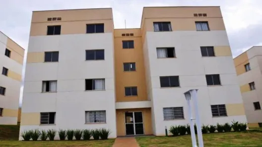 Apartamento com 2 Quartos à venda, 45m² no Conjunto Habitacional José Garcia Molina, Londrina