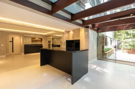 Apartamento com 4 Quartos à venda, 205m² no São Lourenço, Curitiba