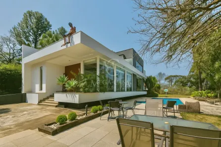 Casa com 5 Quartos à venda, 720m² no Parque Jardim da Serra, Juiz de Fora