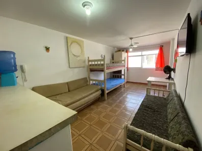Kitnet à venda, 30m² no Aviação, Praia Grande