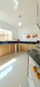 Sobrado com 3 Quartos à venda, 170m² no Vila Finsocial, Goiânia