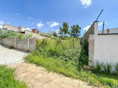 Lote/Terreno à venda, 690m² no Jardim do Lago, Atibaia