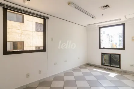 Sala Comercial para alugar, 45m² no Vila Olímpia, São Paulo