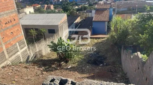 Lote/Terreno à venda, 250m² no Jardim Paraíso, Jacareí