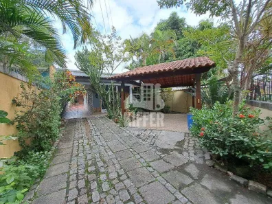 Casa com 2 Quartos à venda, 120m² no Colubande, São Gonçalo