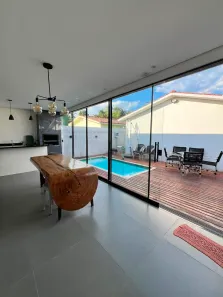 Casa de Condomínio com 3 Quartos à venda, 110m² no Tarumã, Manaus