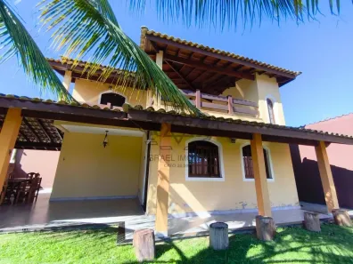 Sobrado com 3 Quartos à venda, 159m² no Pontal de Santa Marina, Caraguatatuba