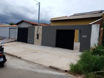 Casa com 3 Quartos à venda, 160m² no Vila Galvão, Senador Canedo