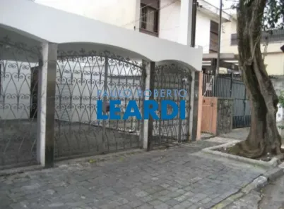 Sobrado com 5 Quartos para alugar, 531m² no Saúde, São Paulo