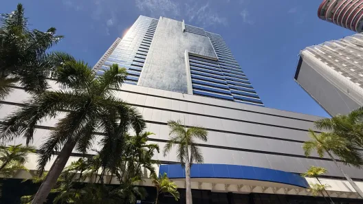 Sala Comercial para alugar, 312m² no Caminho das Árvores, Salvador