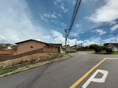 Lote/Terreno à venda, 384m² no Jardim Centenário, Poços de Caldas