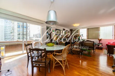 Apartamento com 3 Quartos à venda, 210m² no Santa Cecília, São Paulo