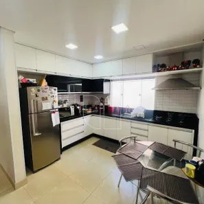 Casa com 3 Quartos à venda, 200m² no Jardim Esplanada, Marília