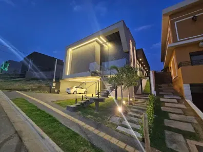 Casa de Condomínio com 4 Quartos à venda, 228m² no Jardins Bolonha, Senador Canedo