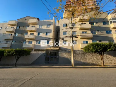 Apartamento com 3 Quartos para alugar, 130m² no Morada do Sol, Montes Claros
