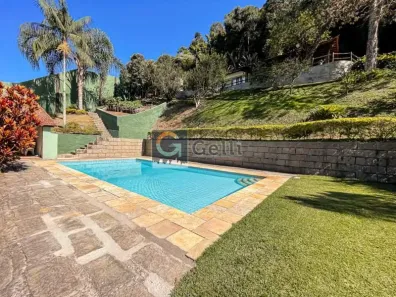 Casa com 4 Quartos à venda, 300m² no Roseiral, Petrópolis