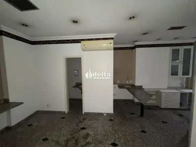 Ponto Comercial para alugar, 36m² no Centro, Uberlândia