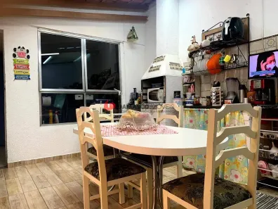 Sobrado com 3 Quartos à venda, 220m² no Campestre, Santo André