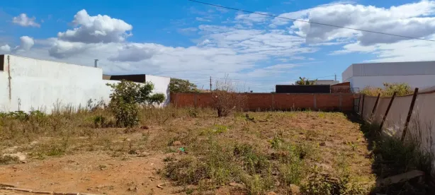 Lote/Terreno à venda, 400m² no Setor Habitacional Vicente Pires, Brasília