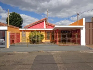 Casa com 2 Quartos à venda, 210m² no Vila Prado, São Carlos