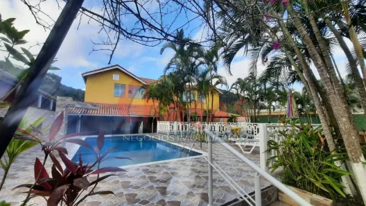 Imóvel Comercial à venda, 680m² no Massaguaçu, Caraguatatuba