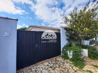 Casa com 3 Quartos para alugar, 100m² no Periolo, Cascavel